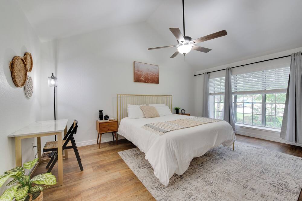 Photo of Bedroom in Spring