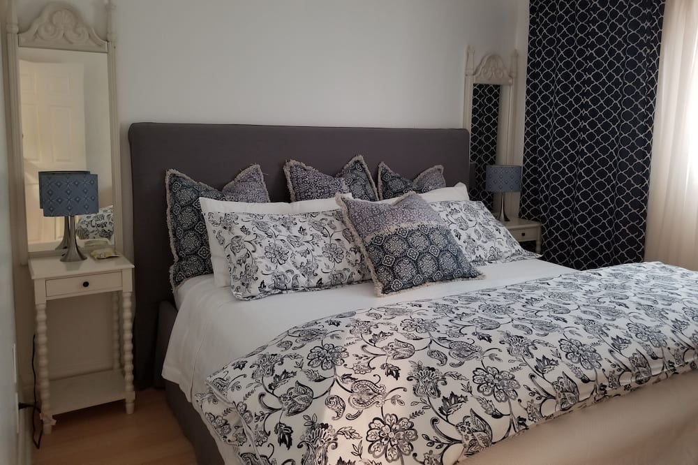 Photo of Bedroom in Fossambault-sur-le-Lac