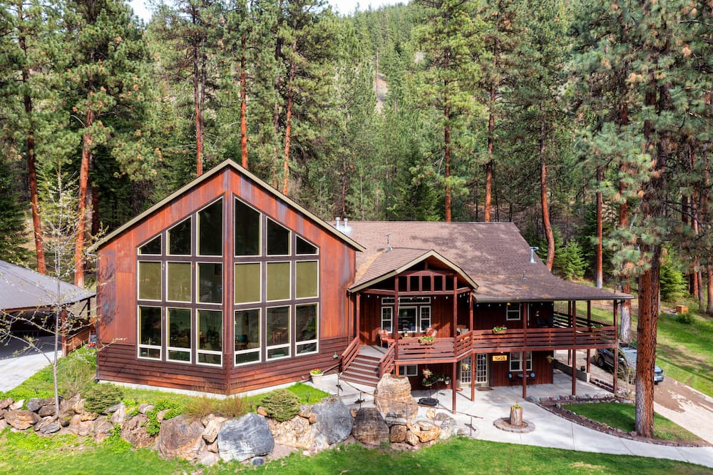 Photo of Outdoor in Superior