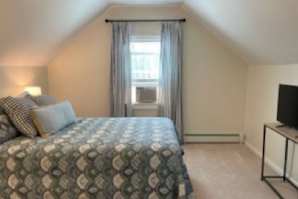 Photo of Bedroom in Chautauqua