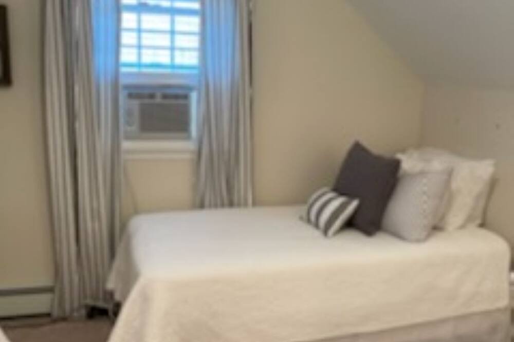 Photo of Bedroom in Chautauqua