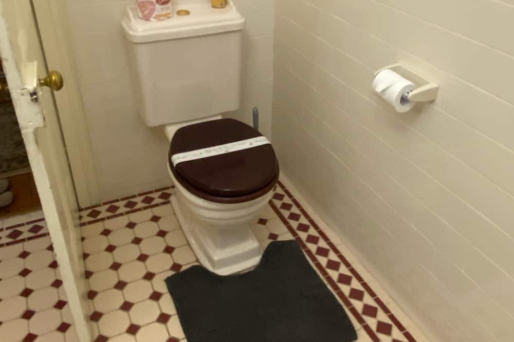 Photo of Bathroom in Kilmore