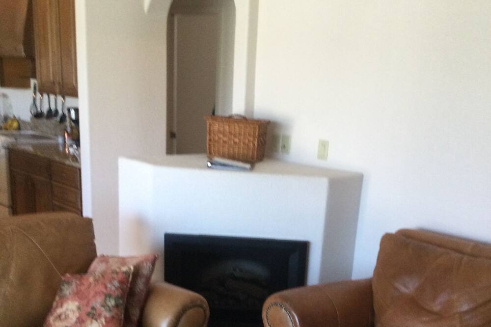 Photo of Livingroom in Long Meadow