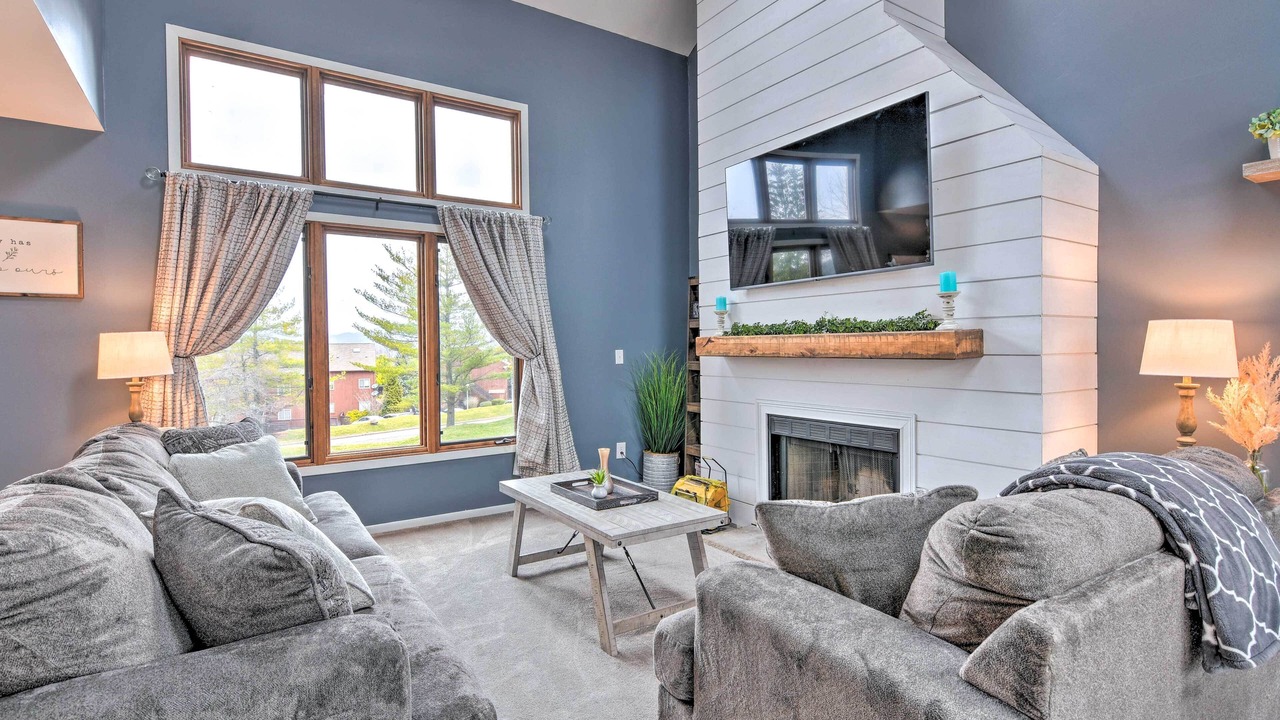 Photo of Livingroom in Vernon