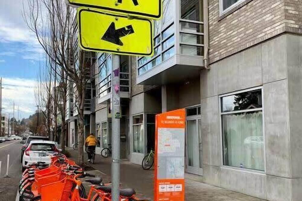 Photo of Outdoor in Sunnyside