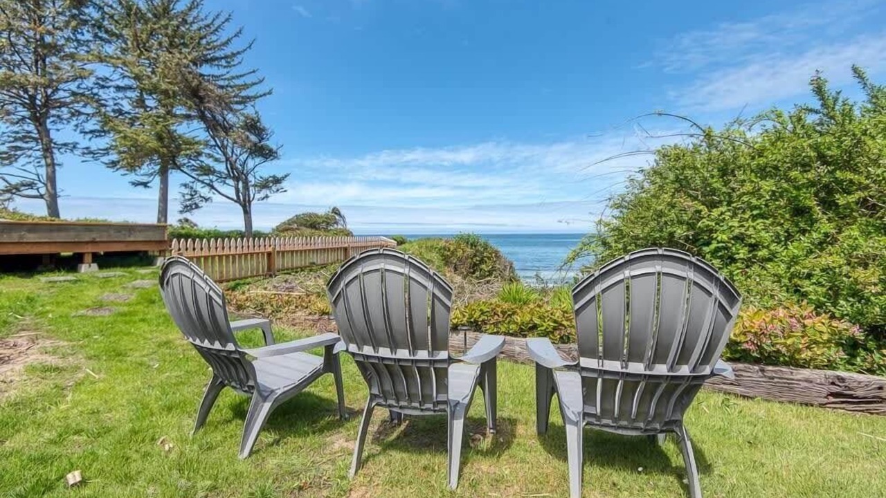 Photo of Outdoor in Coos Bay