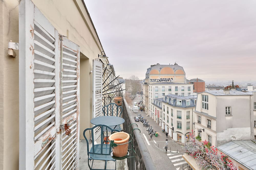 Photo of Patio Balcony in Montmartre