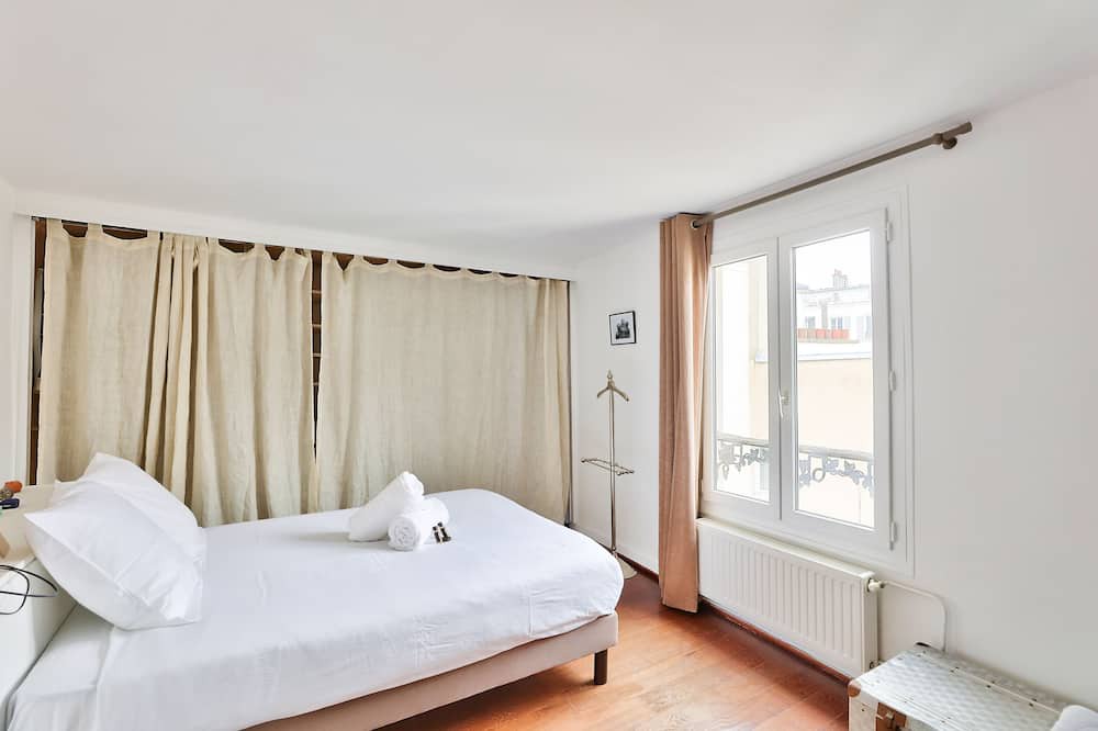 Photo of Bedroom in Montmartre