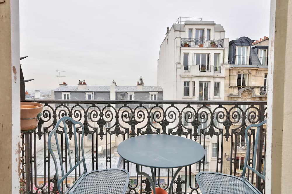 Photo of Patio Balcony in Montmartre