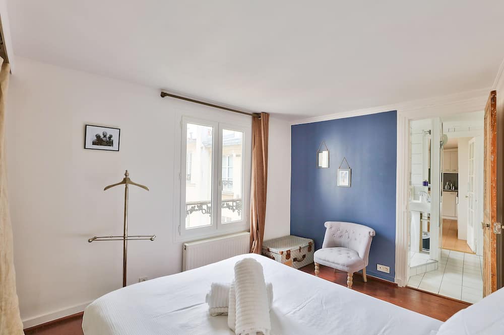 Photo of Bedroom in Montmartre