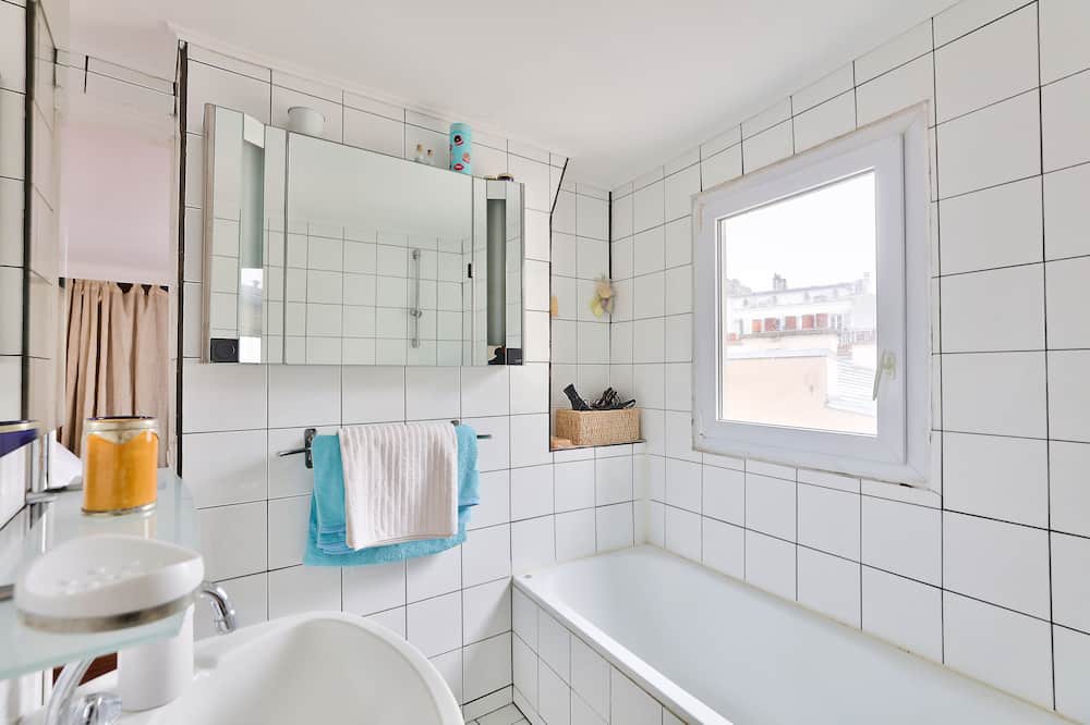 Photo of Bathroom in Montmartre