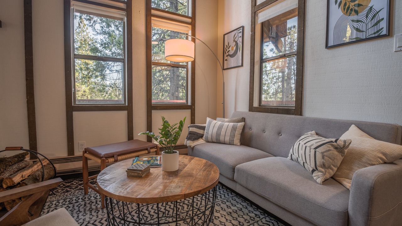 Photo of Livingroom in Glencoe
