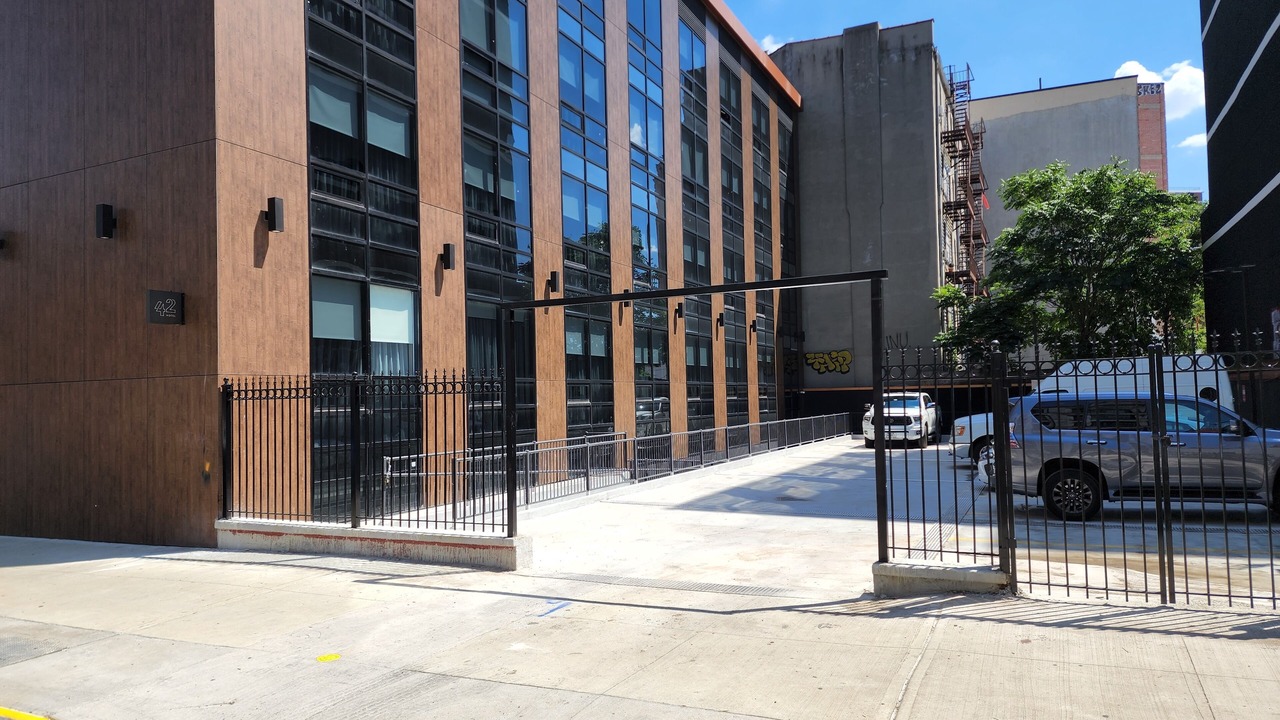 Photo of Outdoor in Williamsburg