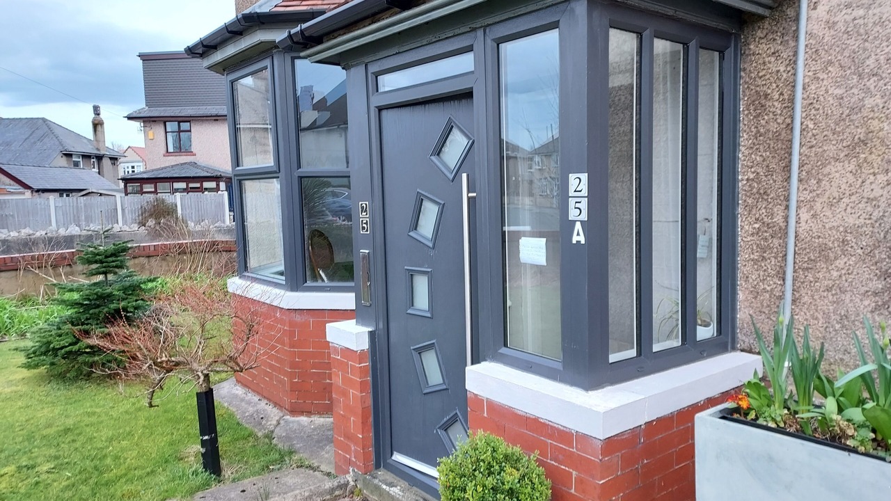 Photo of Outdoor in Bare