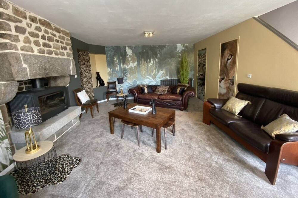 Photo of Livingroom in Le Luot