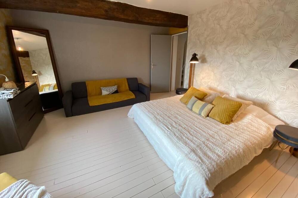 Photo of Bedroom in Le Luot