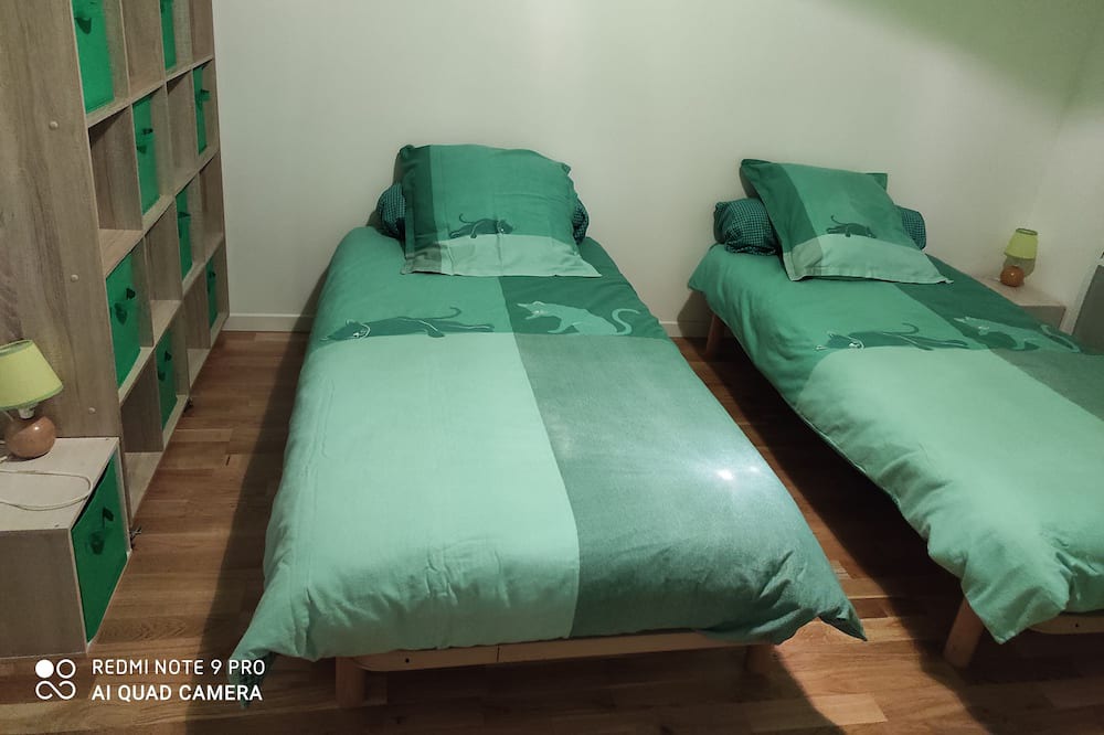 Photo of Bedroom in Solesmes