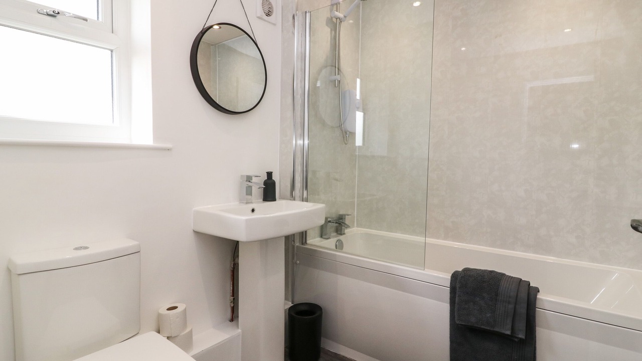 Photo of Bathroom in West Heslerton