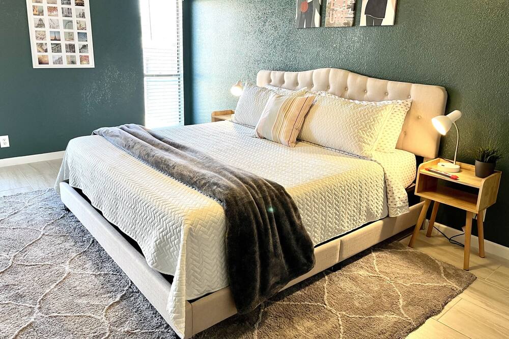 Photo of Bedroom in Heritage