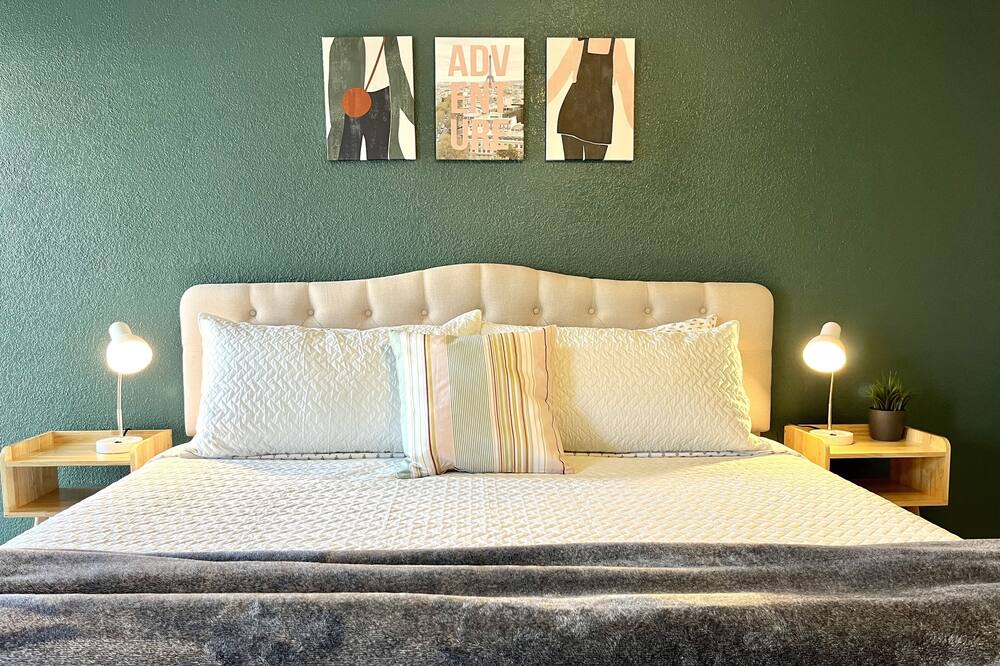 Photo of Bedroom in Heritage
