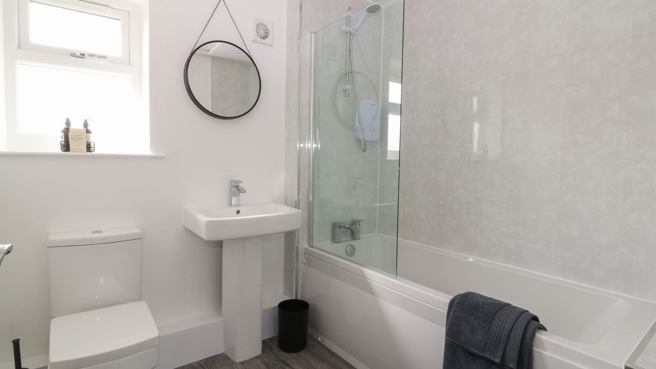 Photo of Bathroom in West Heslerton