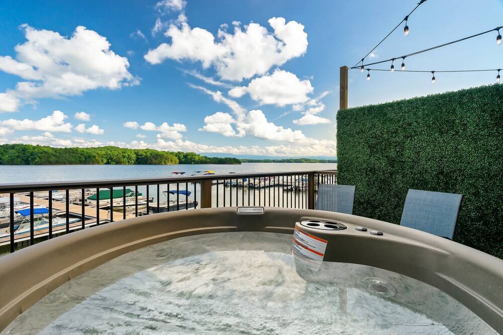 Photo of Patio Balcony in Dandridge
