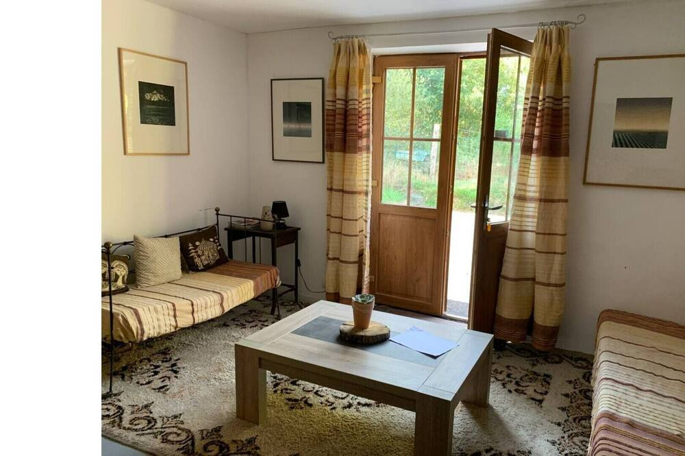 Photo of Livingroom in Souvigny-en-Sologne