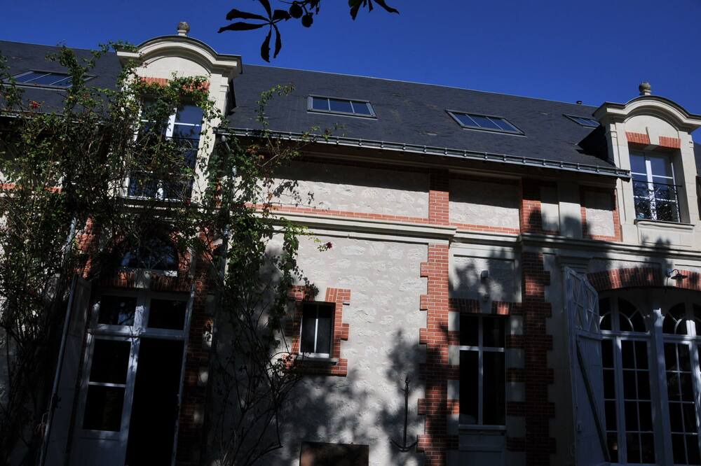 Photo of Outdoor in Brain-sur-Allonnes