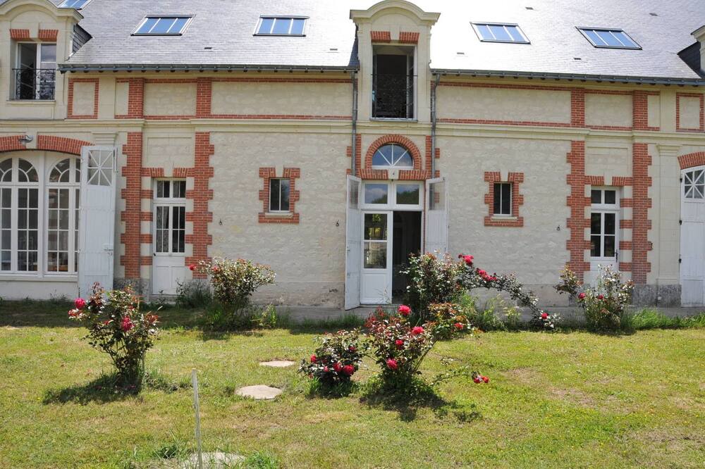 Photo of Outdoor in Brain-sur-Allonnes