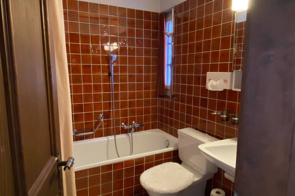 Photo of Bathroom in Davos-Dorf