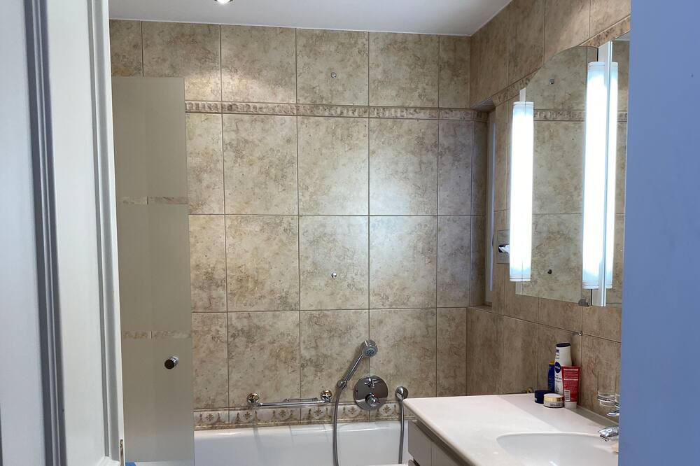 Photo of Bathroom in Davos-Dorf