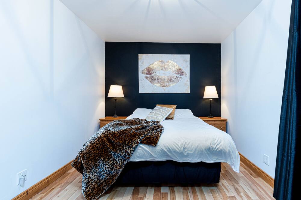 Photo of Bedroom in Baie-St-Paul