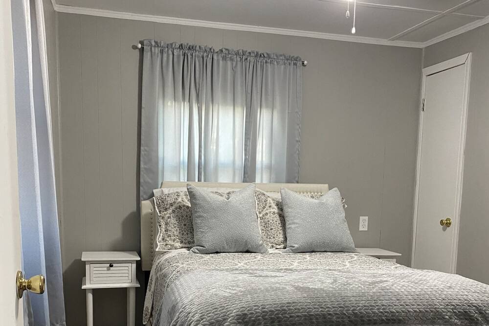 Photo of Bedroom in Martin