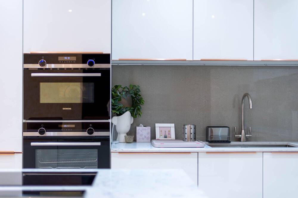 Photo of Kitchen in Hanger Hill