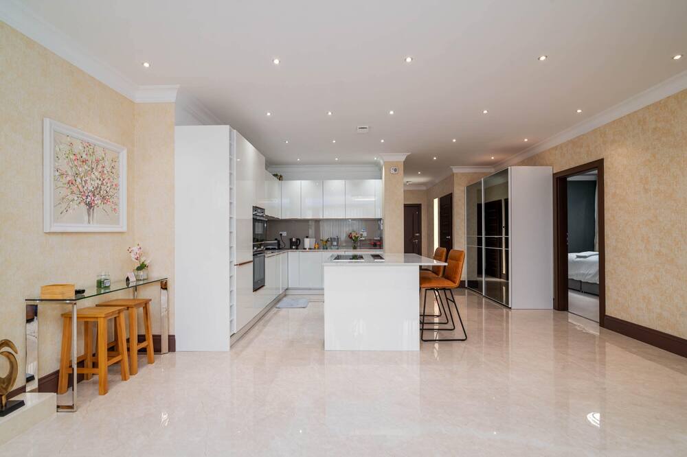 Photo of Others in Hanger Hill