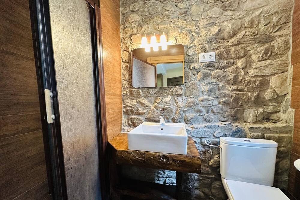 Photo of Bathroom in Barruera