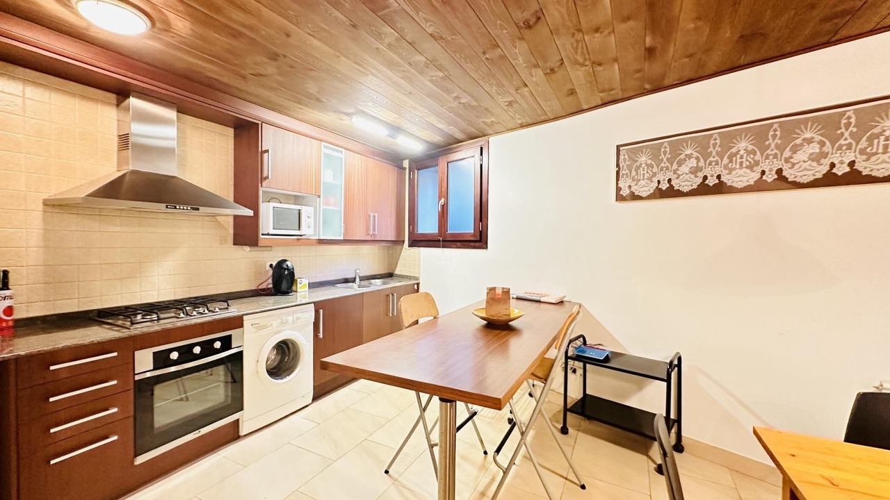 Photo of Kitchen in Barruera