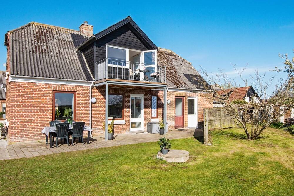 Photo of Outdoor in Arø