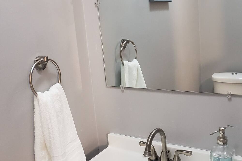 Photo of Bathroom in Yorkville