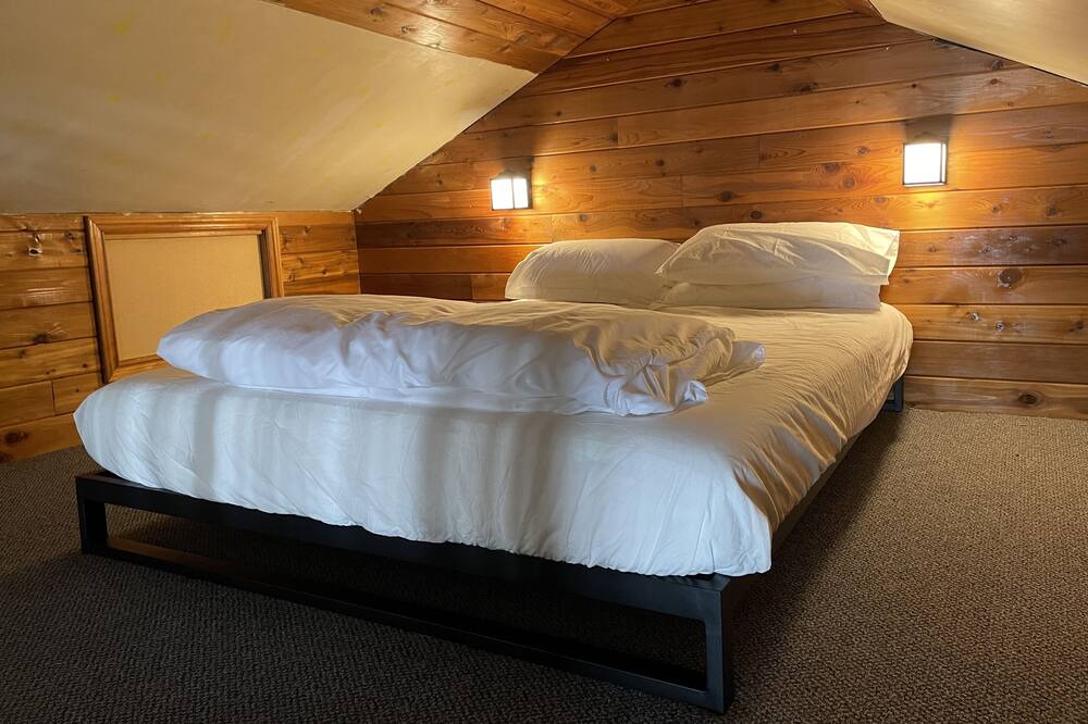 Photo of Bedroom in Orillia