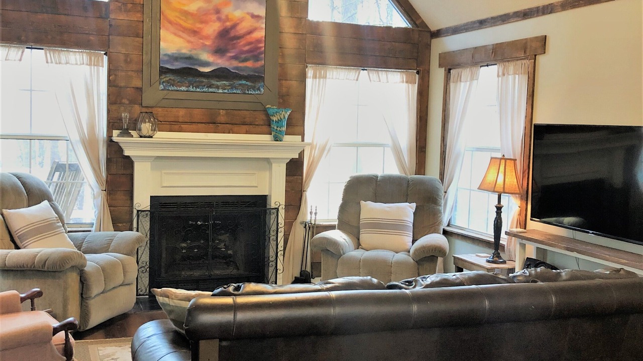 Photo of Livingroom in Hawkins