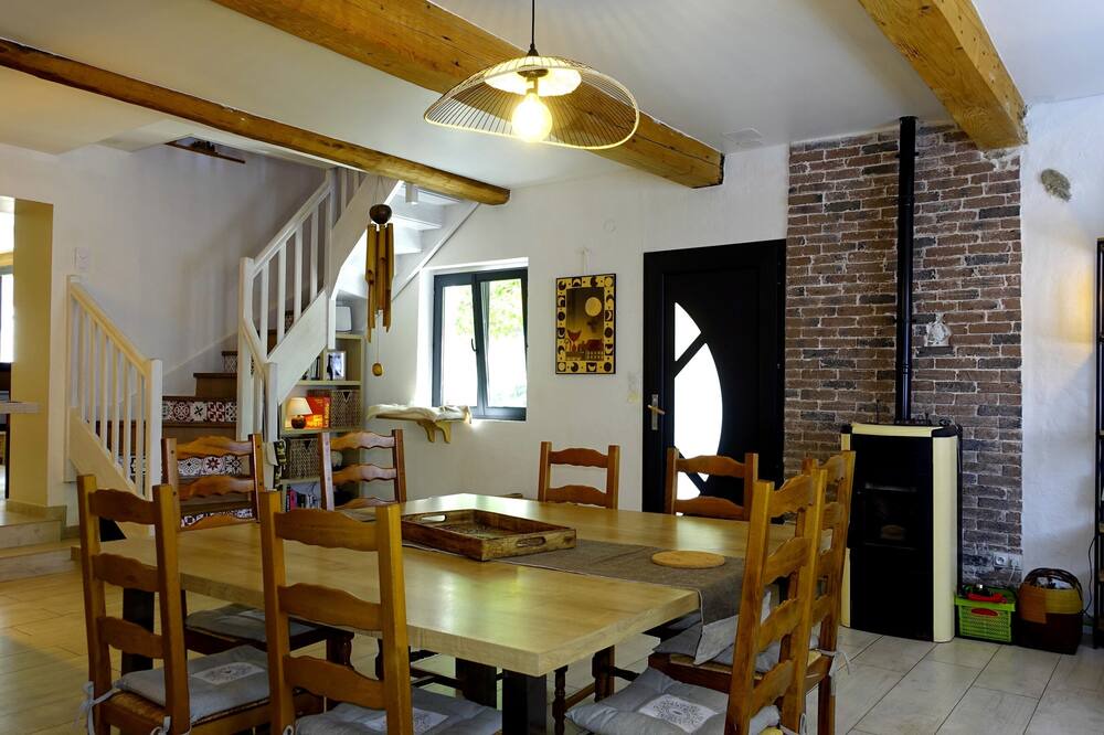 Photo of Kitchen in Laroque-des-Alberes