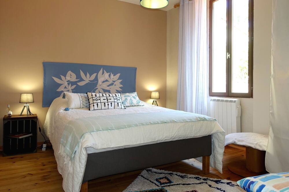 Photo of Bedroom in Laroque-des-Alberes