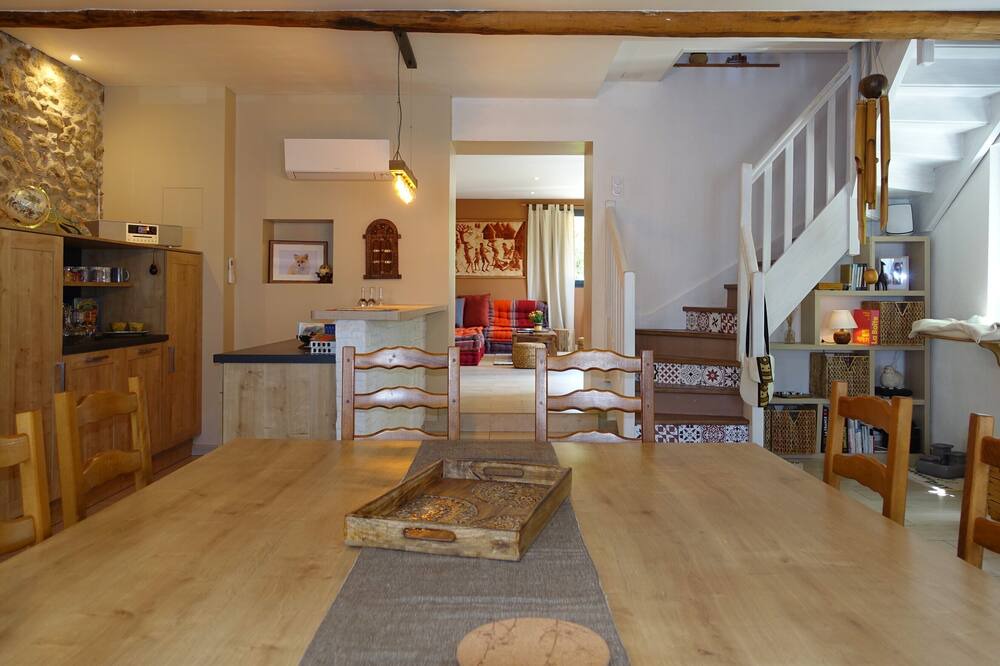 Photo of Livingroom in Laroque-des-Alberes
