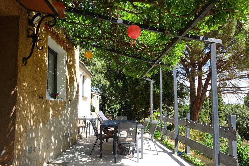 Photo of Patio Balcony in Laroque-des-Alberes