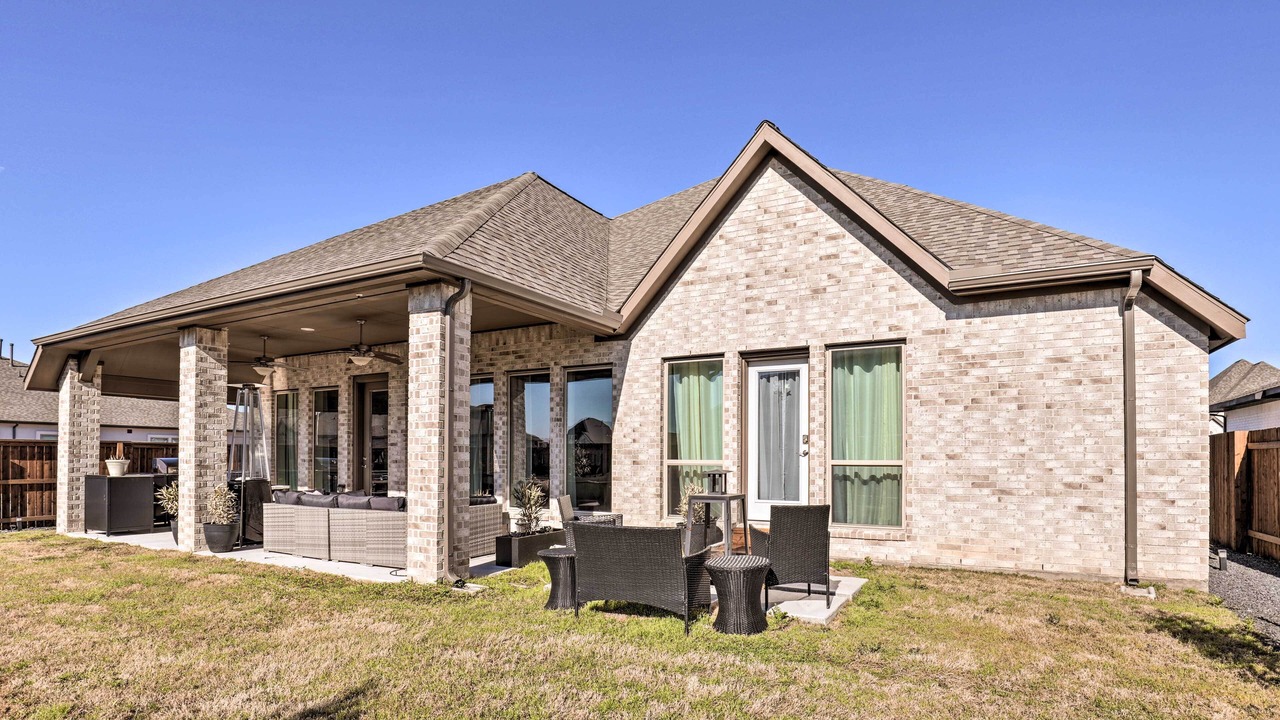 Photo of Outdoor in Manor