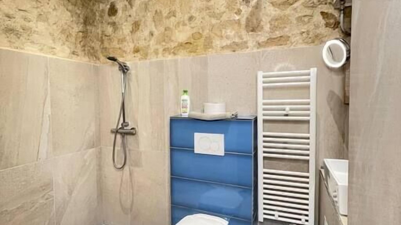 Photo of Others in 4th Arrondissement