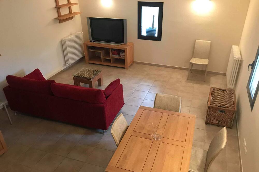 Photo of Livingroom in Saint-Ambroix