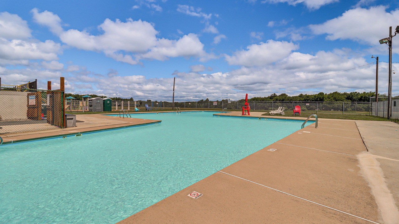 Photo of Others in Mount Pocahontas