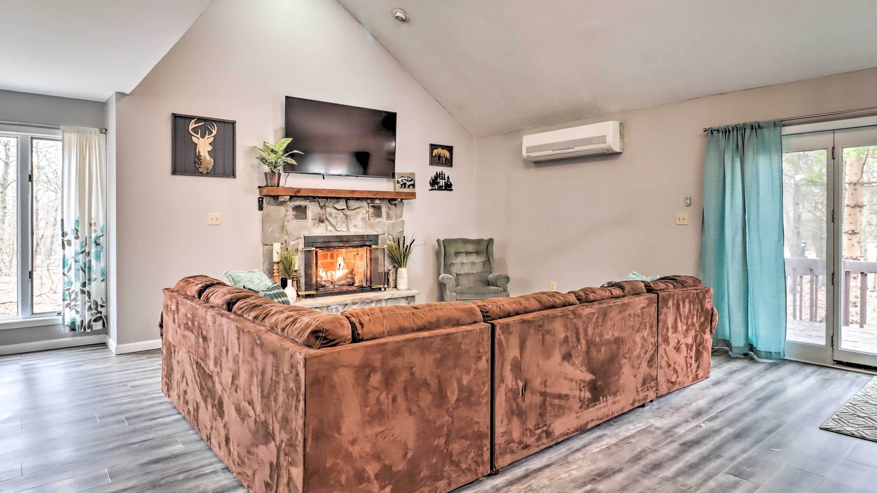 Photo of Livingroom in Mount Pocahontas